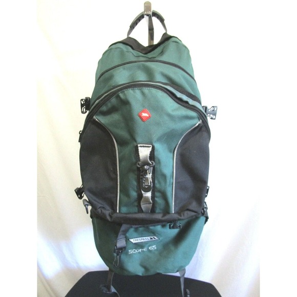 EUC! Trespass Scope 65 Green Hiking Travel Backpack/Rucksack w/ Detachable Bag